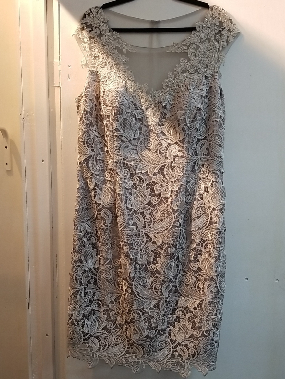 Floral Lace Midi Dress in Light Beige